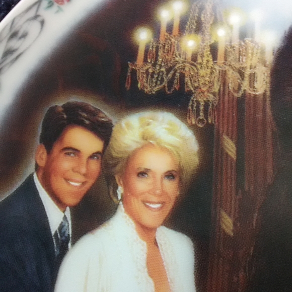 PLATE YOUNG AND THE RESTLESS DECOR HOME VINTAGE - Picture 7 of 14